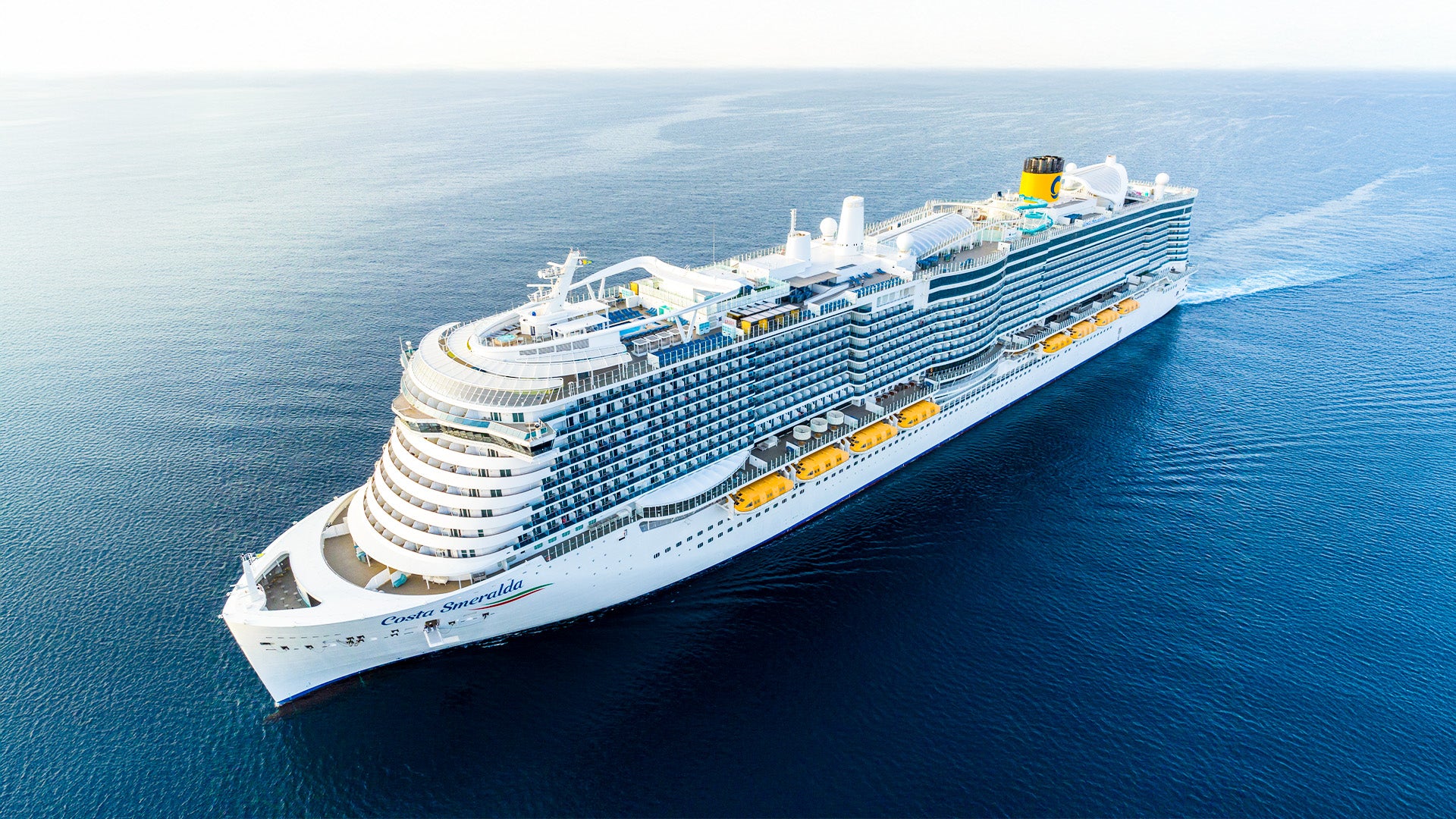 歌诗达翡翠号Costa Smeralda